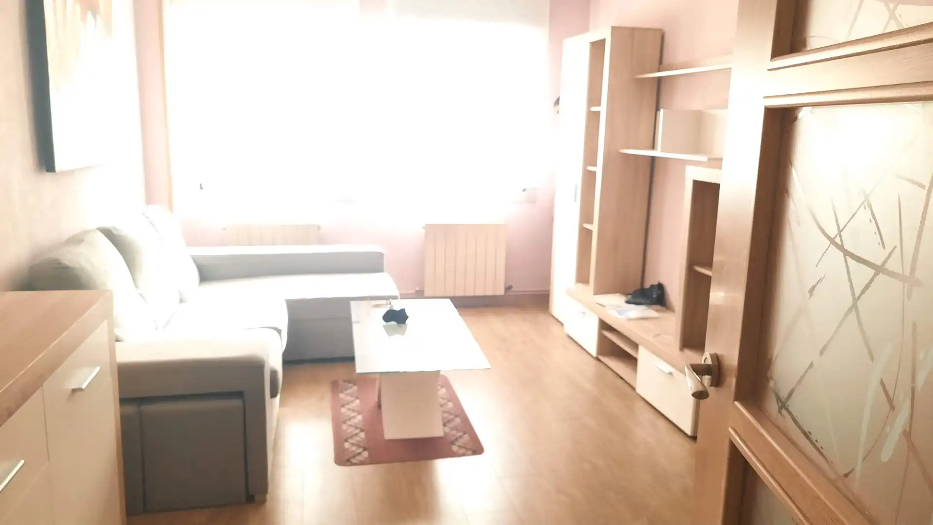 Wohnzimmer von Wohnung zur Miete in Carbonero el Mayor mit Heizung, Parkett und Abstellraum
