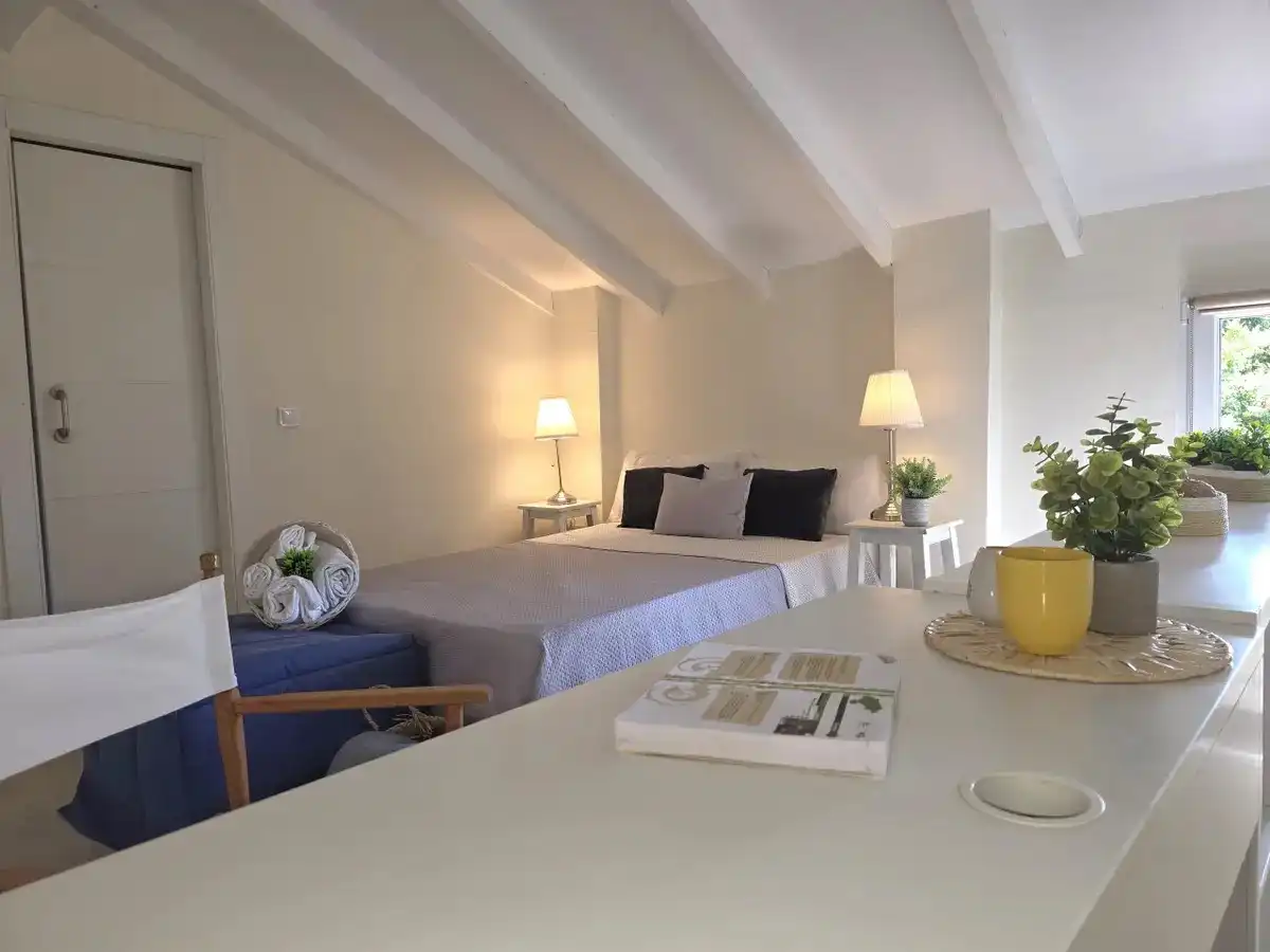 Dormitori de Apartament de lloguer en Ribamontán al Mar amb Calefacció, Moblat i Aparcament comunitari