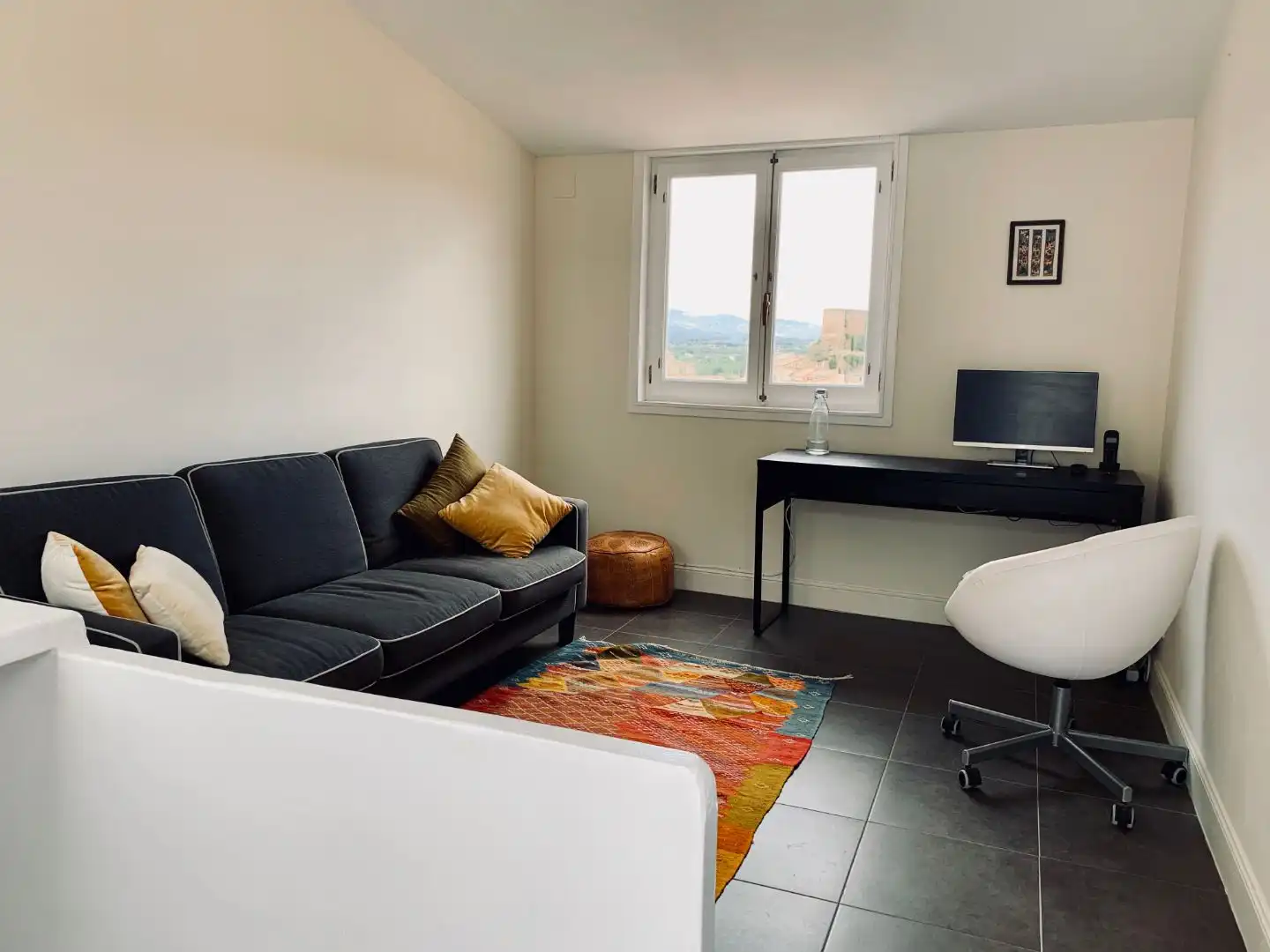 Einfamilien-Reihenhaus zum Verkauf in Centre Wohnzimmer von Einfamilien-Reihenhaus zum Verkauf in Tortosa mit Klimaanlage, Heizung und Terrasse