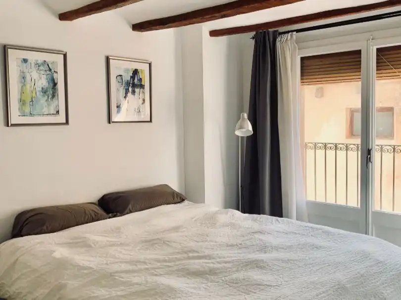 Einfamilien-Reihenhaus zum Verkauf in Centre Schlafzimmer von Einfamilien-Reihenhaus zum Verkauf in Tortosa mit Klimaanlage, Heizung und Terrasse