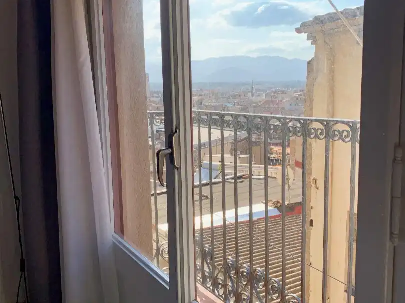 Einfamilien-Reihenhaus zum Verkauf in Centre Terrasse von Einfamilien-Reihenhaus zum Verkauf in Tortosa mit Klimaanlage, Heizung und Terrasse