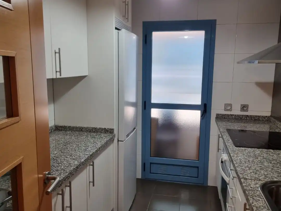 Flat for rent in Calle Mencía Calderón, 10, El Cónsul - Ciudad Universitaria - El Romeral