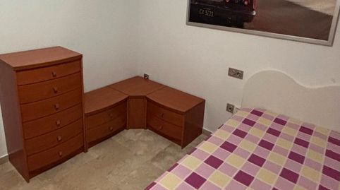 Piso de alquiler en Calle Mencía Calderón, 10, El Cónsul - Ciudad Universitaria - El Romeral, Málaga Capital - imagen 5 Foto 5 de Piso de alquiler en Calle Mencía Calderón, 10, El Cónsul - Ciudad Universitaria - El Romeral, Málaga Capital