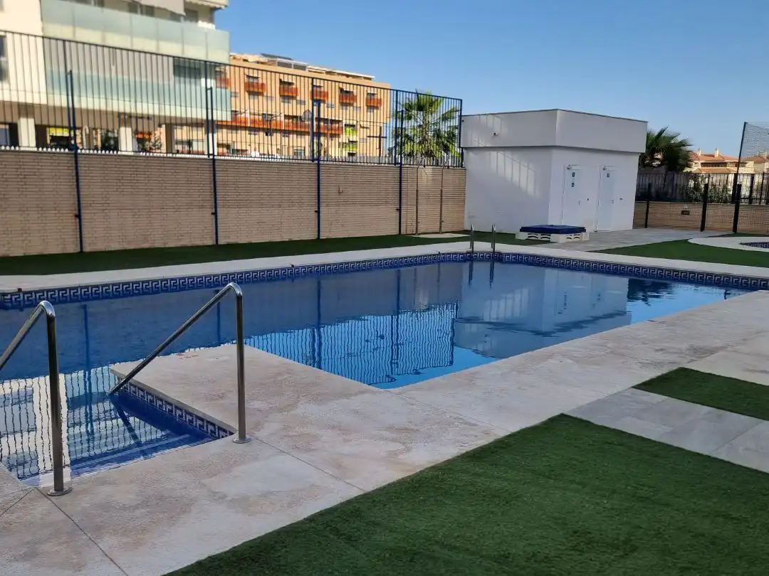 Flat for rent in Calle Mencía Calderón, 10, El Cónsul - Ciudad Universitaria - El Romeral