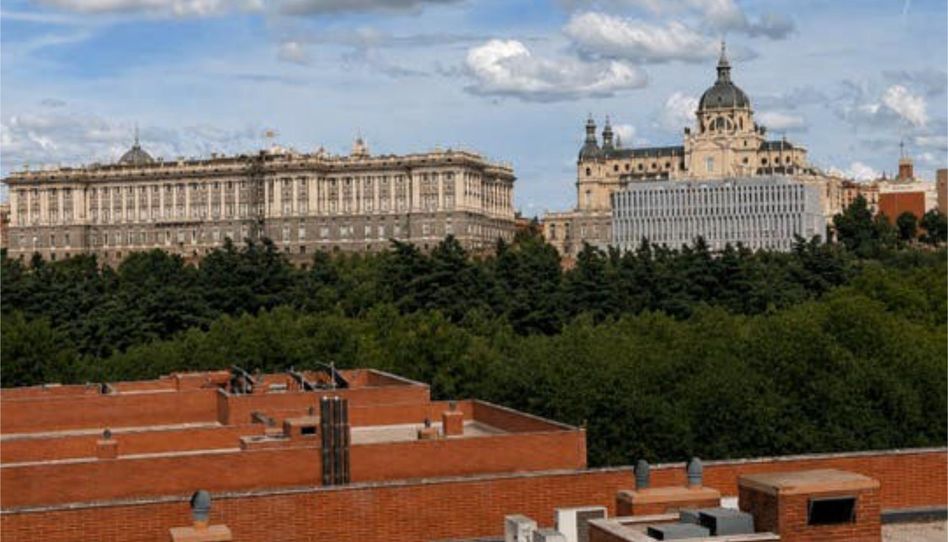 Ático de alquiler en Casa de Campo, Madrid Capital - imagen 1 Foto 1 de Ático de alquiler en Casa de Campo, Madrid Capital