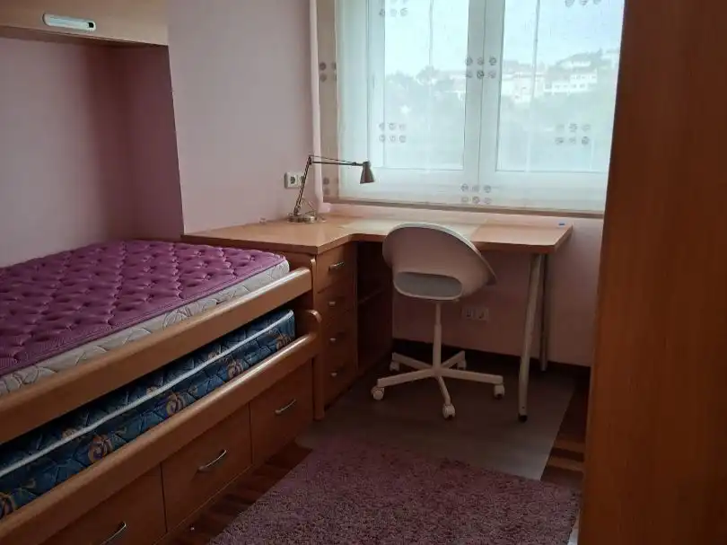 Piso de alquiler en Rúa do Cruceiro da Coruña, 24, San Lázaro - Meixonfrío Habitación de Piso de alquiler en Santiago de Compostela con Parquet, Trastero y Amueblado