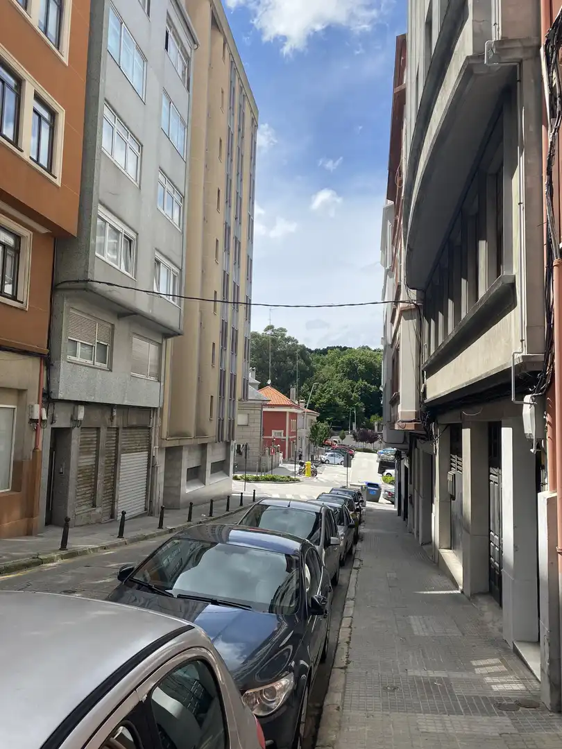 Piso de alquiler en Rúa Juan Castro Mosquera, 45, Falperra - Santa Lucía Vista exterior de Piso de alquiler en A Coruña Capital con Calefacción, Parquet y Amueblado