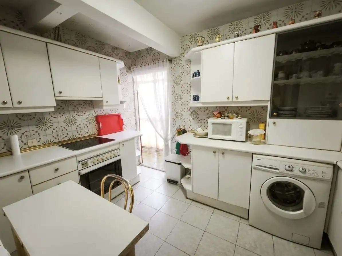 Piso en venta en Calle Felipe Solano Antelo, 11, Guadalajara Capital