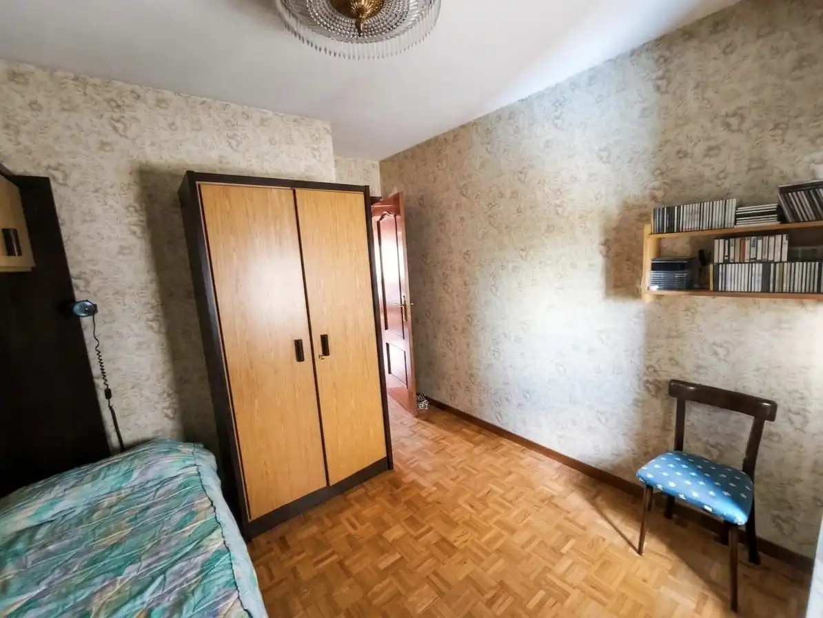Piso en venta en Calle Felipe Solano Antelo, 11, Guadalajara Capital