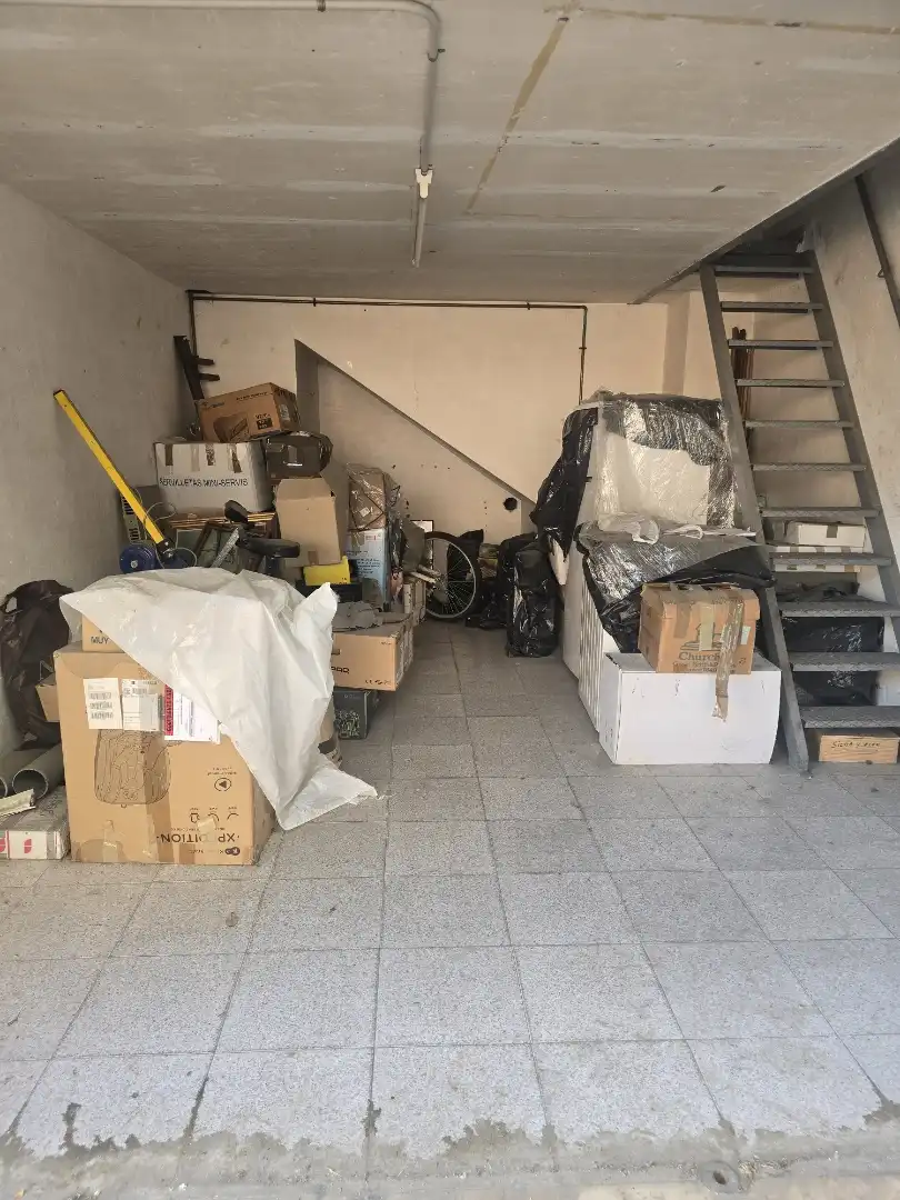 Commercial properties for sale in Carrer de Josep Sangenís, 5, La Teixonera Commercial properties for sale in Barcelona