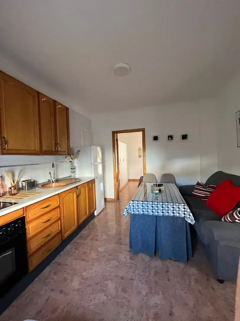 Cuina de Apartament de lloguer en Puente de Génave amb Aire condicionat, Terrassa i Moblat