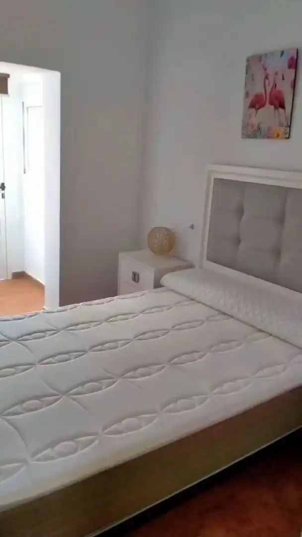 Dormitori de Apartament de lloguer en Puente de Génave amb Aire condicionat, Terrassa i Moblat