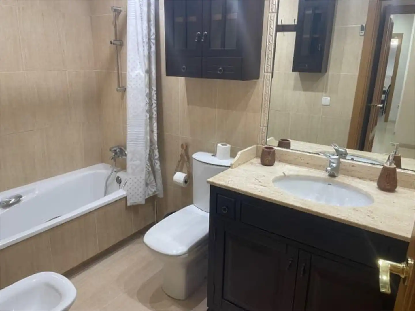 Flat for rent in Chapín - Campus Universitario - Navinco Bathroom of Flat for rent in Jerez de la Frontera with Heating, Terrace and Swimming Pool