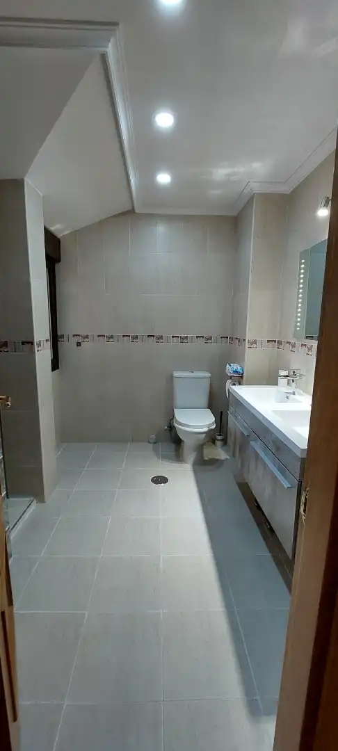 Ático en venta en Calle El Bosco, 2, El Quiñón Baño de Ático en venta en Seseña con Aire acondicionado, Calefacción y Jardín privado