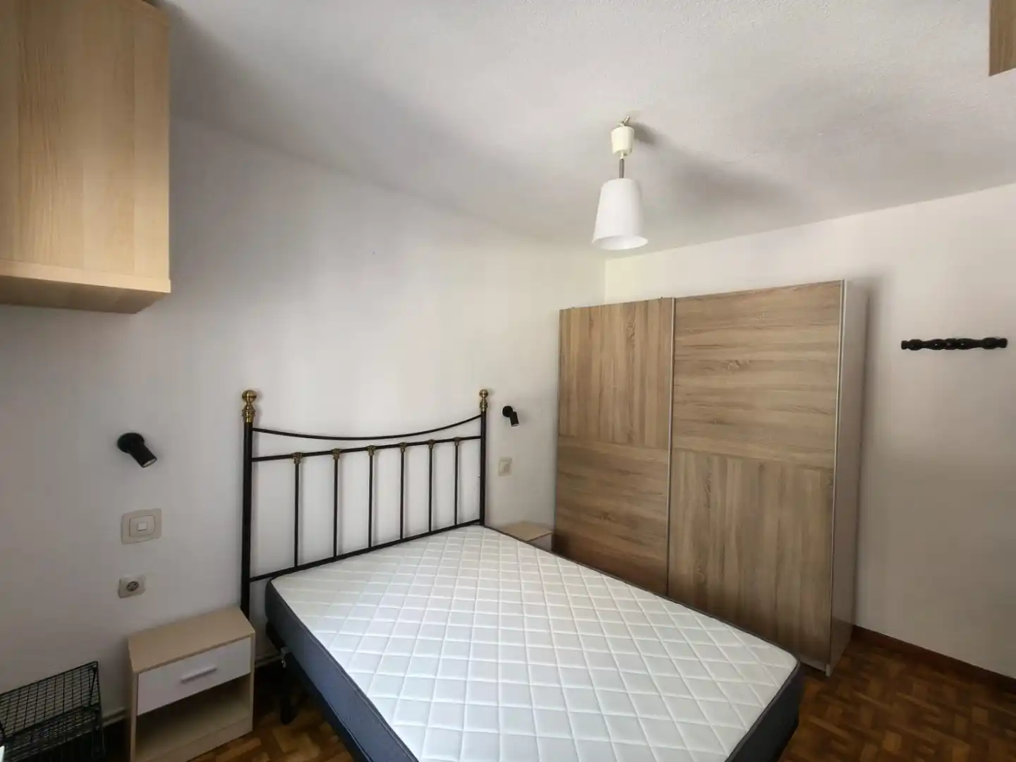 Bedroom of Flat for rent in Madrid  with Air Conditioner, Heating and Terrace