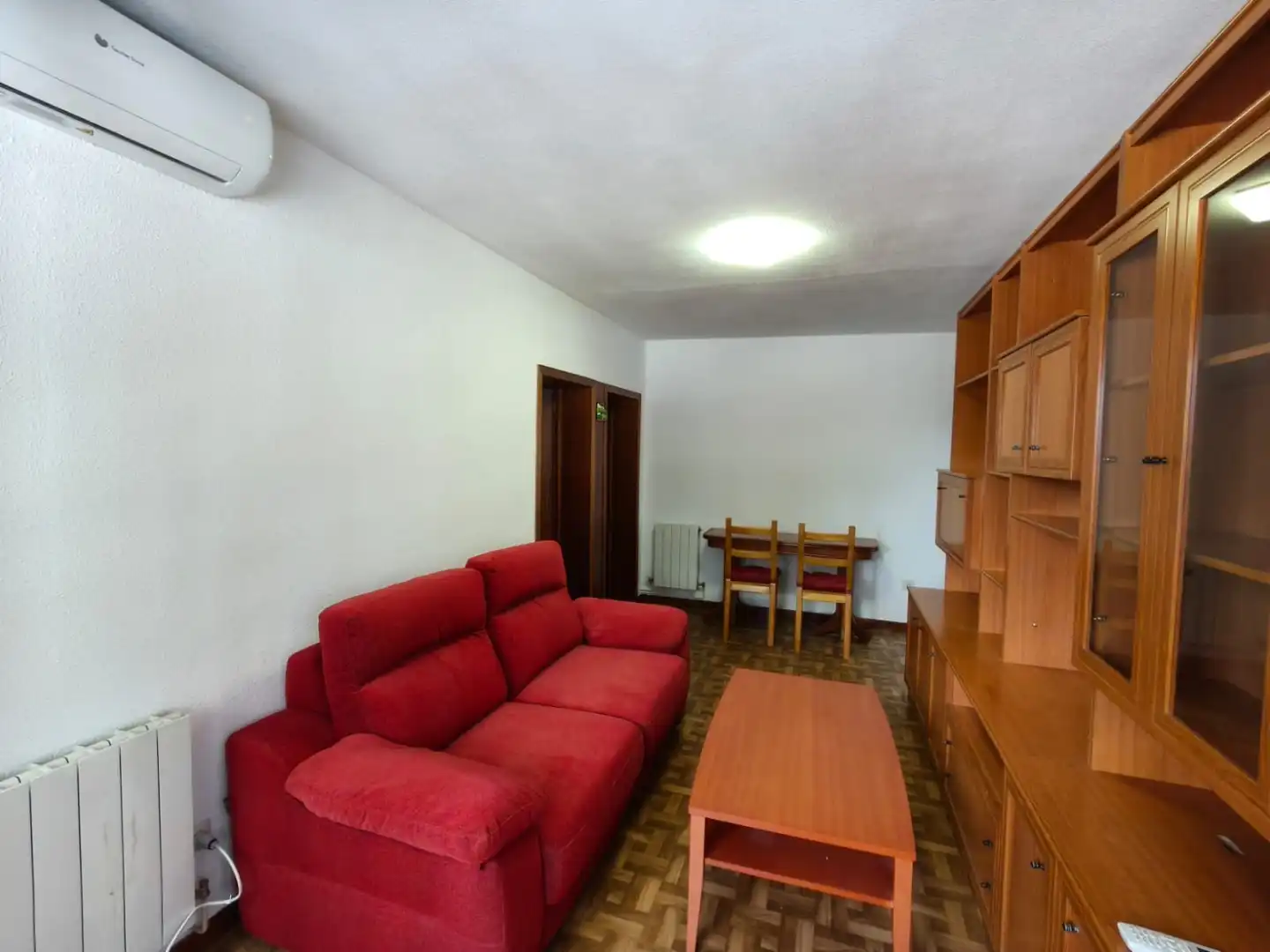 Living room of Flat for rent in Madrid  with Air Conditioner, Heating and Terrace