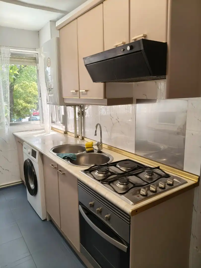 Kitchen of Flat for rent in Madrid  with Air Conditioner, Heating and Terrace