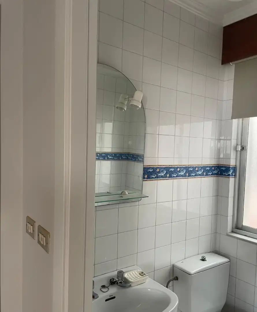 Piso de alquiler en Rúa da Paz, 26, Cedeira Baño de Piso de alquiler en Cedeira con Parquet, Terraza y Amueblado