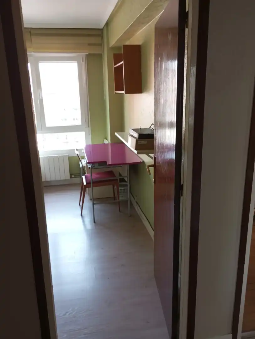 Kitchen of Flat for share in Erandio  with Heating, Furnished and Oven