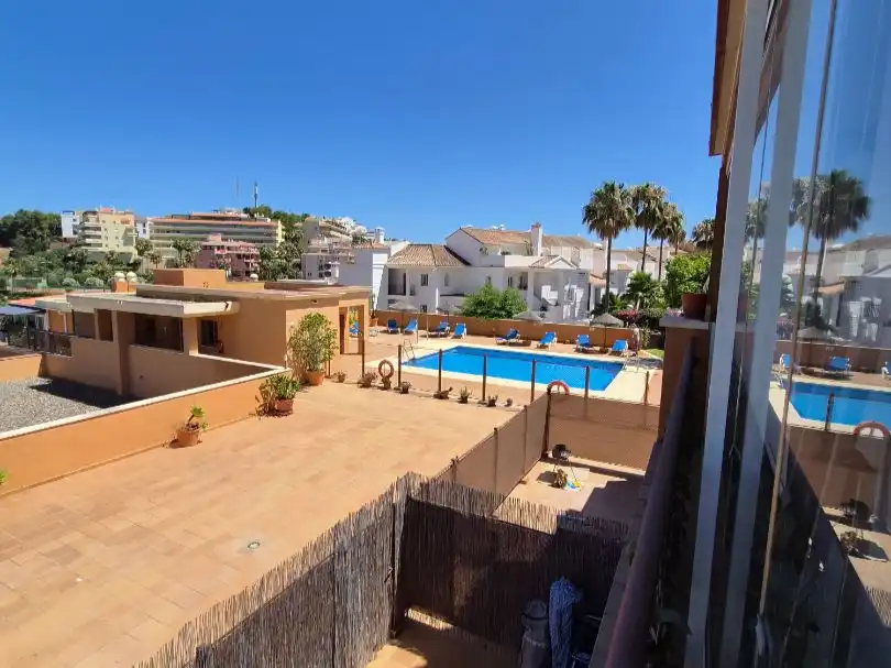 Flat for sale in Calle Cristal, 3, Riviera del Sol Exterior view of Flat for sale in Mijas with Air Conditioner, Terrace and Swimming Pool