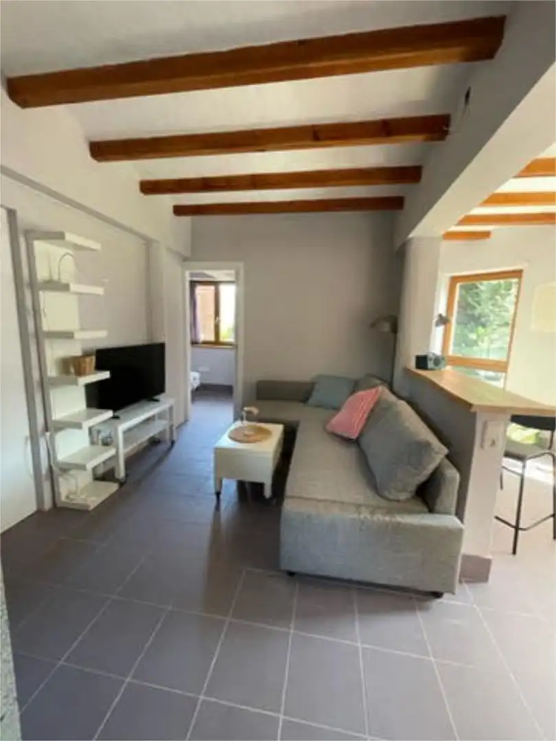 Wohnzimmer von Wohnungen zur Miete in Cabanas mit Heizung, Privatgarten und Terrasse