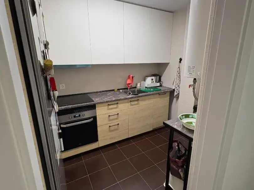 Piso en venta en Calle Álamos, 27, Residencial Triana - Barrio Alto Cocina de Piso en venta en Las Gabias con Aire acondicionado, Calefacción y Parquet