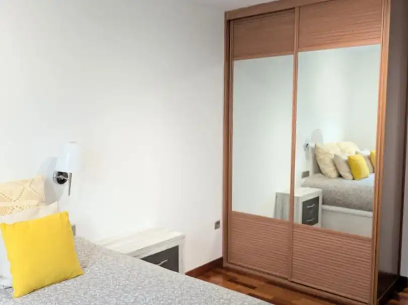 Habitación de Ático de alquiler en Arrecife con Parquet, Amueblado y Videoportero