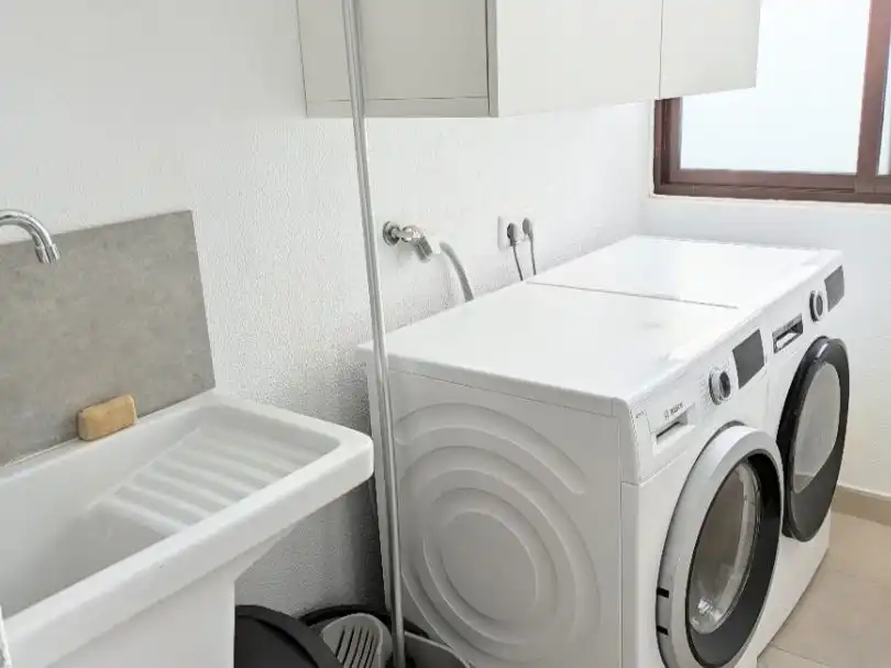 Baño de Ático de alquiler en Arrecife con Parquet, Amueblado y Videoportero