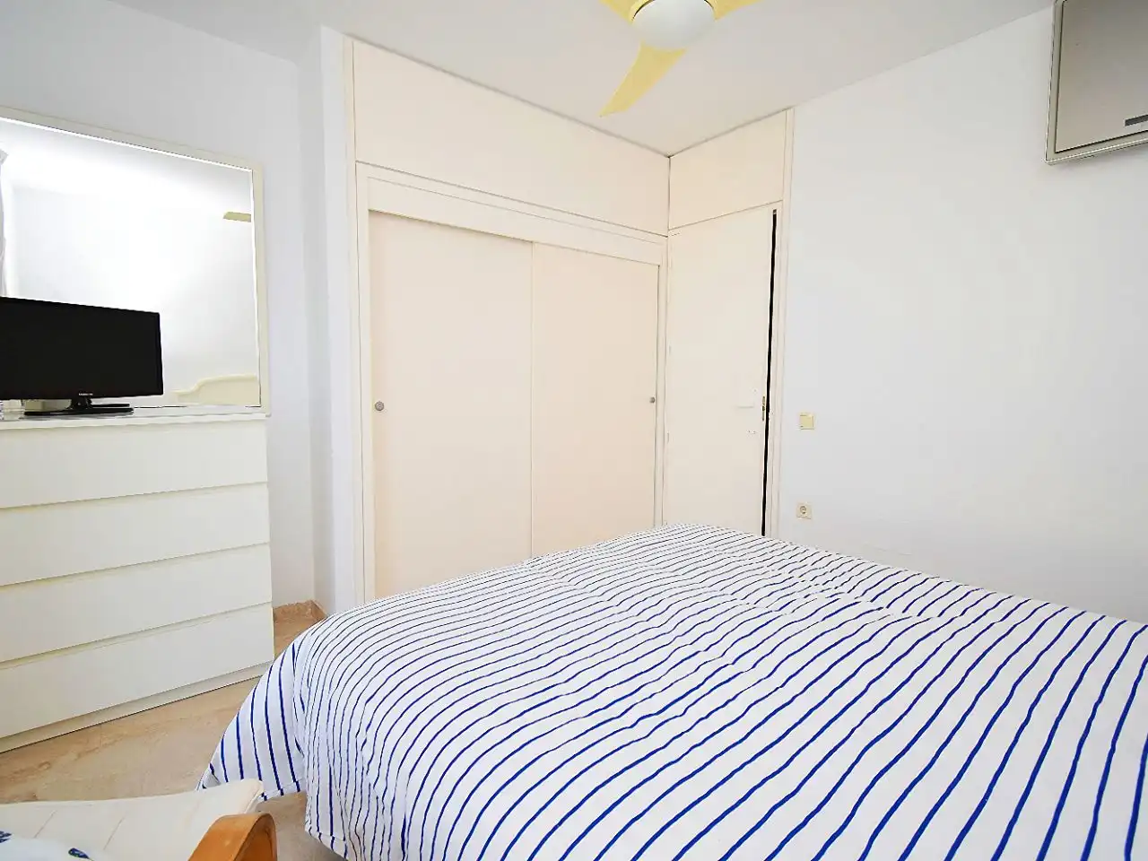 Habitación de Piso en venta en El Ejido con Aire acondicionado y Terraza