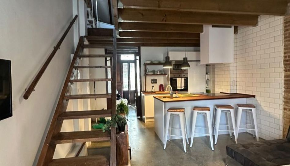 Piso de alquiler en Carrer de Sant Pere, 90, El Cabanyal - El Canyamelar, Valencia Capital - imagen 1 Foto 1 de Piso de alquiler en Carrer de Sant Pere, 90, El Cabanyal - El Canyamelar, Valencia Capital