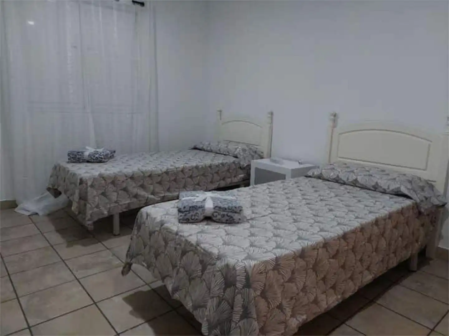 Dormitori de Casa o xalet de lloguer en Boiro amb Calefacció, Terrassa i Moblat
