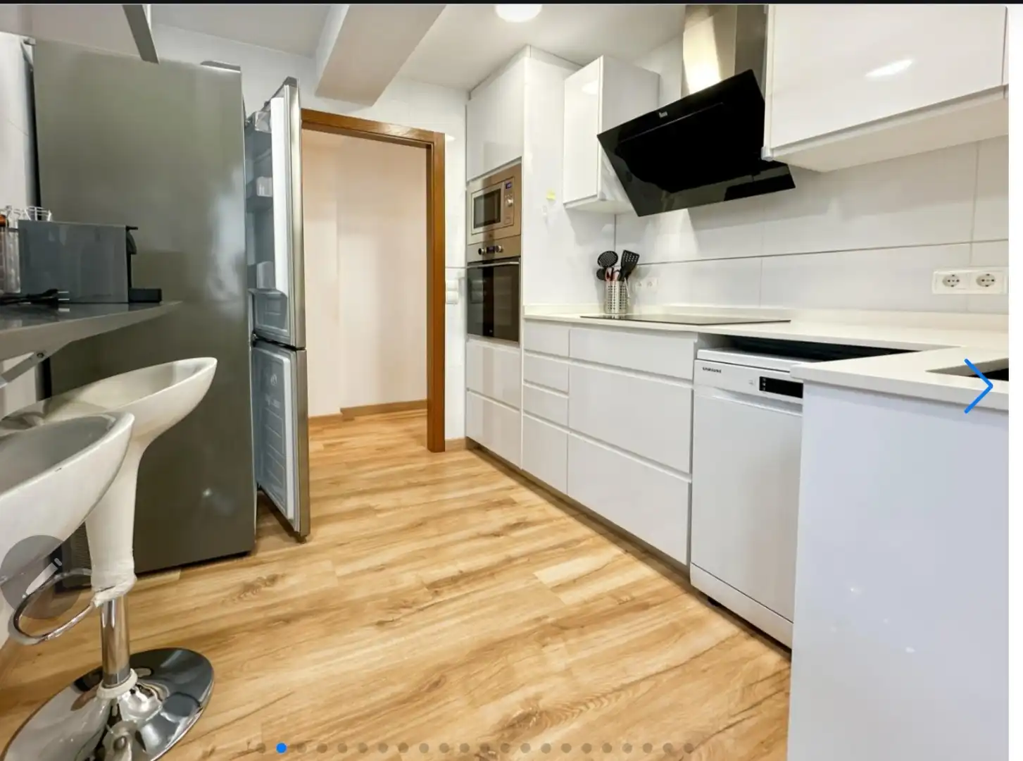 Zimmer in Carrer del Compte Noronya, 28, Hospital - Plaza del Real