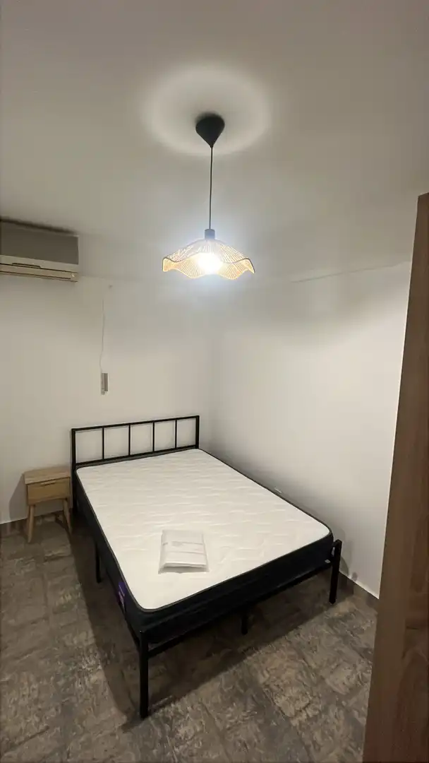 Piso de alquiler en Avenida Virgen de Fátima, 21, Fátima - Levante Habitación de Piso de alquiler en Córdoba Capital con Aire acondicionado, Terraza y Balcón