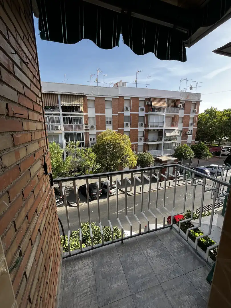 Piso de alquiler en Avenida Virgen de Fátima, 21, Fátima - Levante Vista exterior de Piso de alquiler en Córdoba Capital con Aire acondicionado, Terraza y Balcón