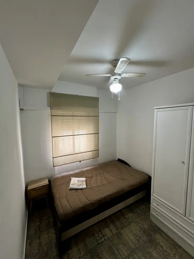 Piso de alquiler en Avenida Virgen de Fátima, 21, Fátima - Levante Habitación de Piso de alquiler en Córdoba Capital con Aire acondicionado, Terraza y Balcón