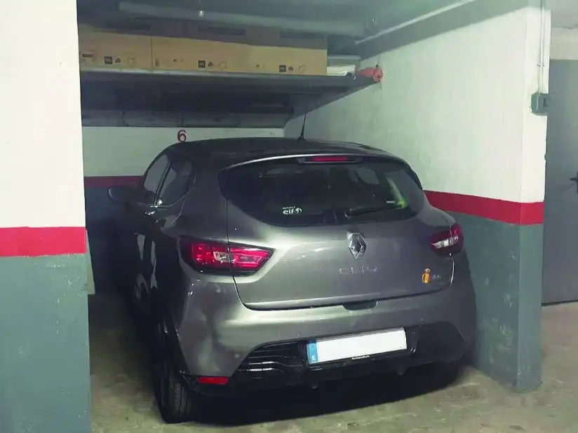 Pis en venda a Carrer de Cadaqués, 4, Figueres Aparcament de Pis en venda en Figueres amb Aire condicionat i Terrassa