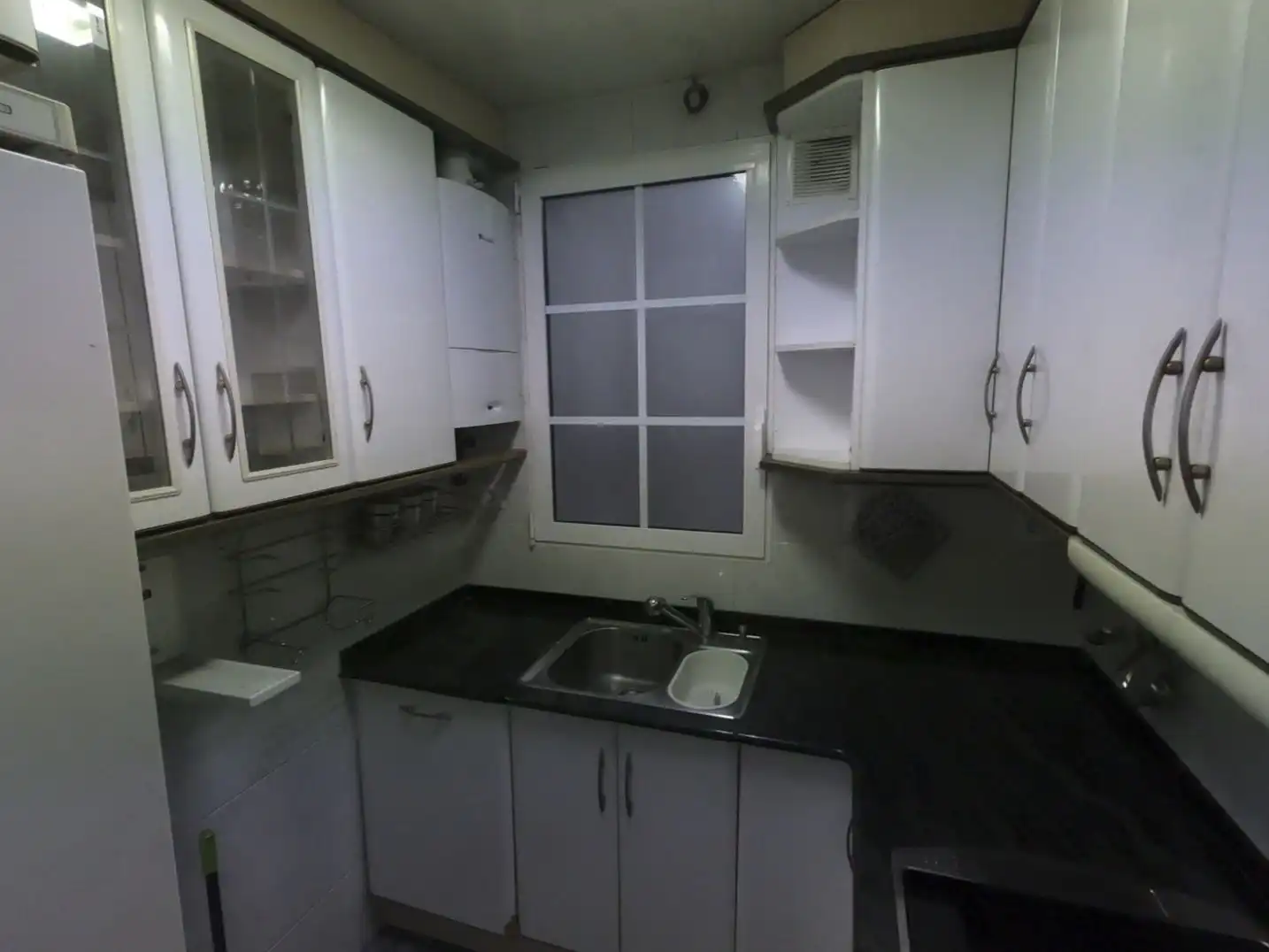 Flat for rent in Sagrada Família Kitchen of Flat for rent in Barcelona with Air Conditioner, Heating and Parquet flooring