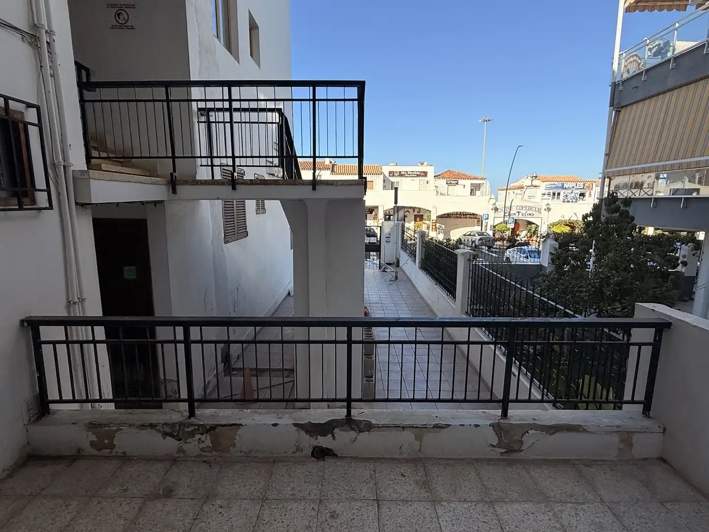 Flat for sale in Avenida la Habana, 4, Los Cristianos Balcony of Flat for sale in Arona with Terrace