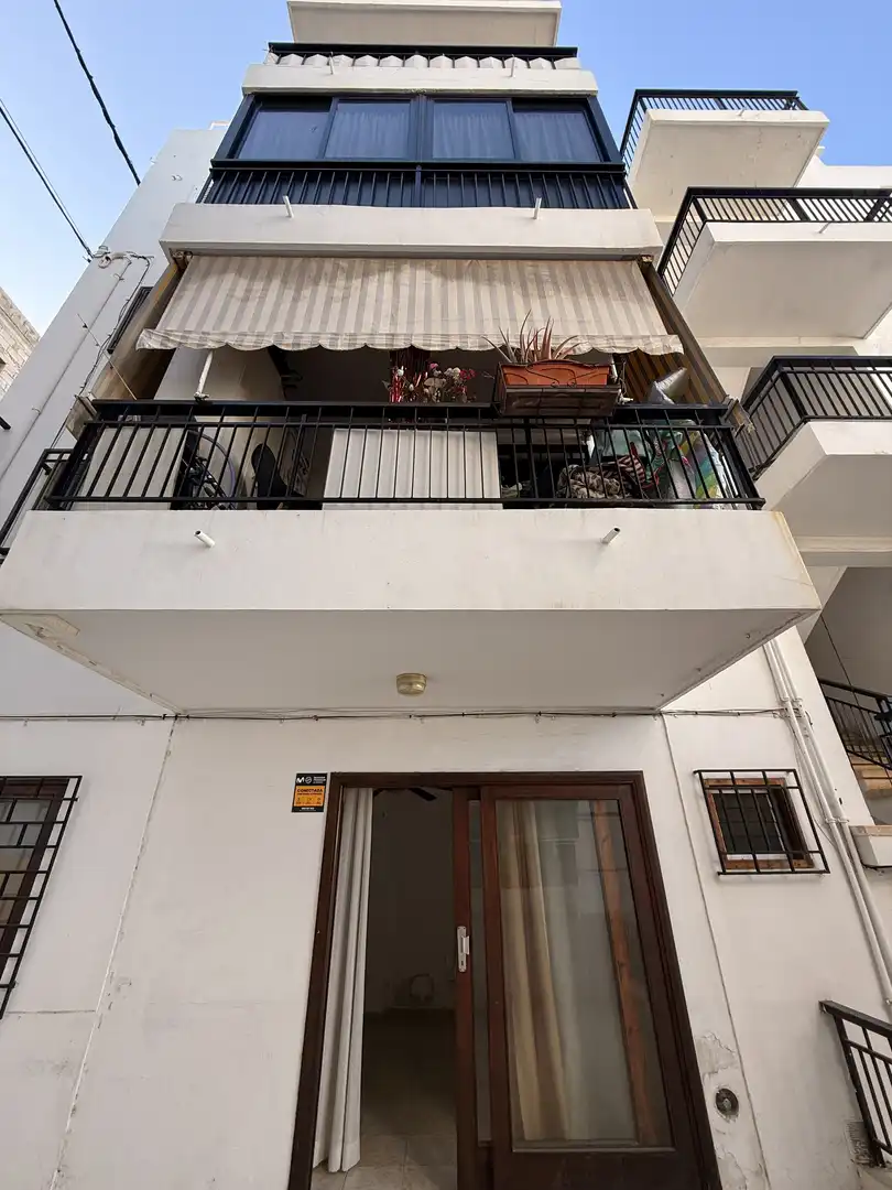 Flat for sale in Avenida la Habana, 4, Los Cristianos Balcony of Flat for sale in Arona with Terrace