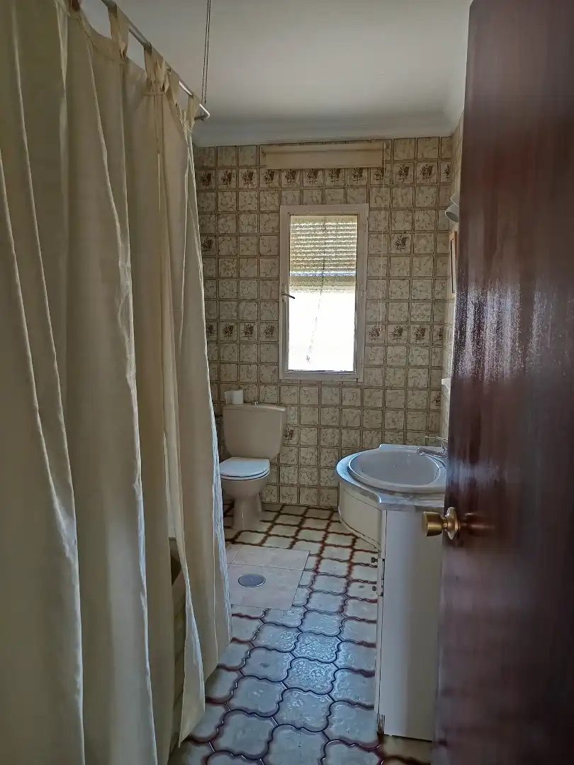 Houses for sale in Carretera a Hellin, 11, Hellín Bathroom of Houses for sale in Hellín with Air Conditioner, Terrace and Balcony