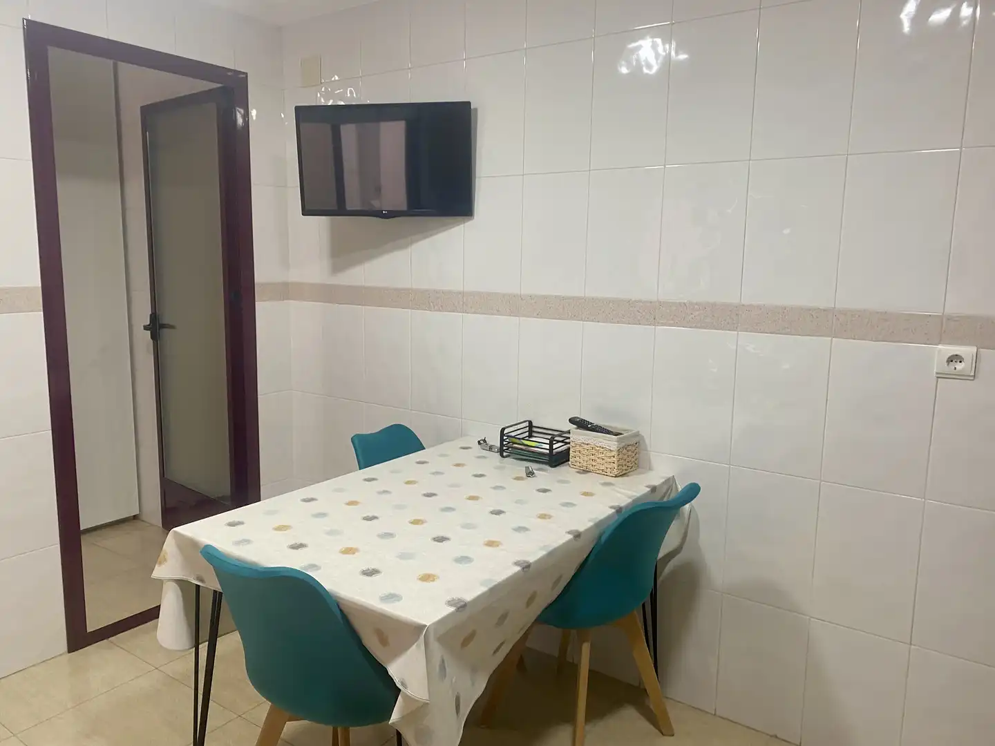 Flat for sale in Calle Cardenal Desprades, 7, Orihuela ciudad Dining room of Flat for sale in Orihuela with Air Conditioner, Heating and Private garden