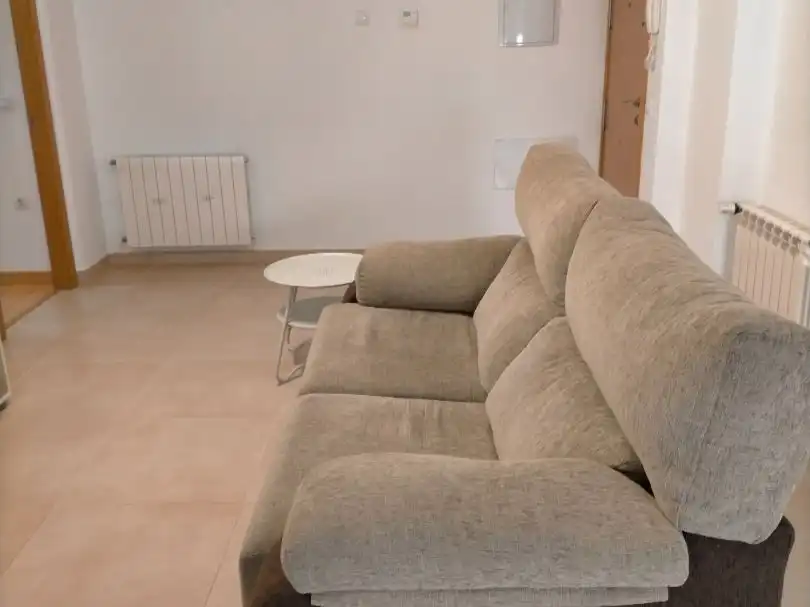 Wohnung zur Miete in Calle Cueva de la Pasiega, 9, Nuevo Cáceres Wohnzimmer von Wohnung zur Miete in Cáceres mit Klimaanlage, Heizung und Terrasse