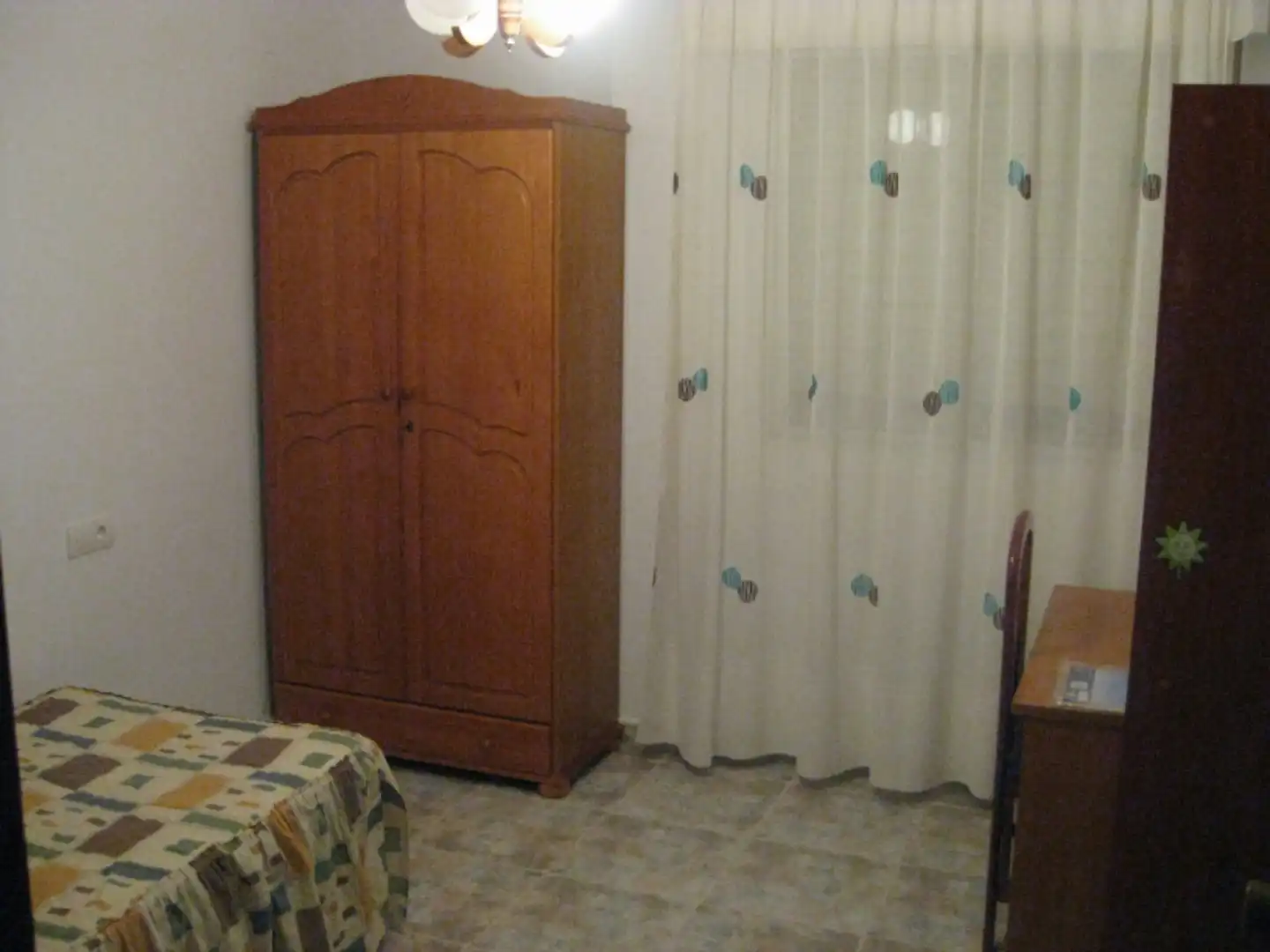 Room in Calle Henry Tissier, 15, Casco Antiguo Room in Calle Henry Tissier, 15, Casco Antiguo