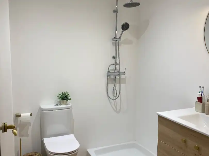 Bany de Dúplex de lloguer en Orihuela amb Aire condicionat, Calefacció i Terrassa
