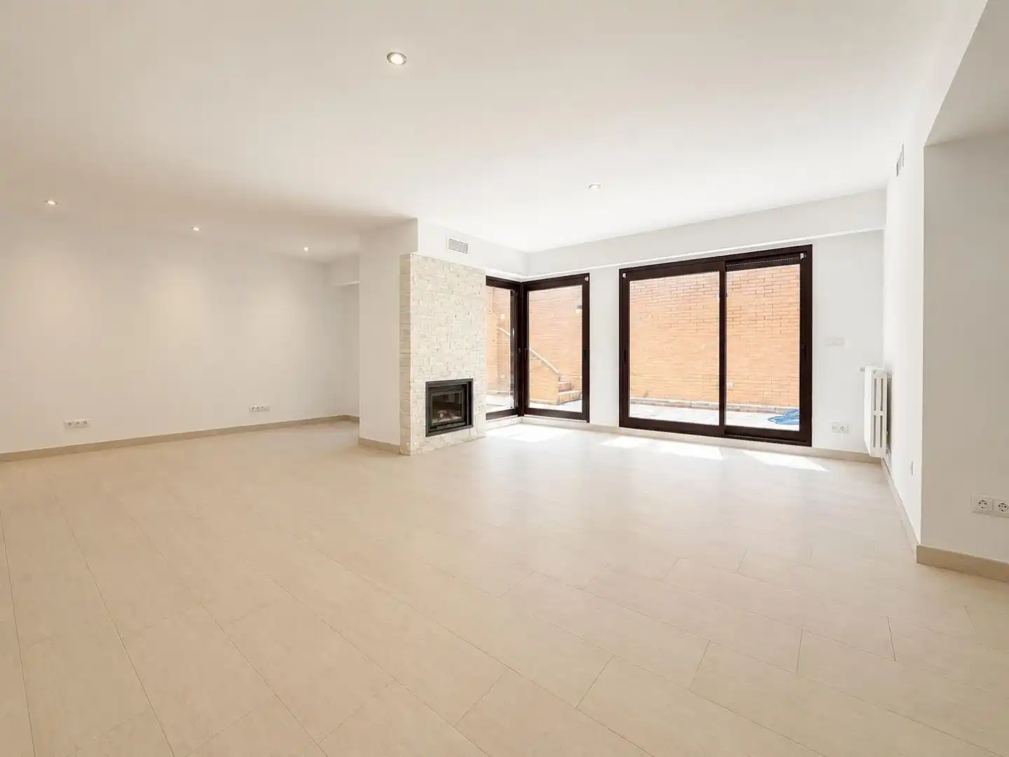 Houses for rent in Conde Orgaz - Piovera Houses for rent in Madrid Capital with Air Conditioner, Terrace and Swimming Pool
