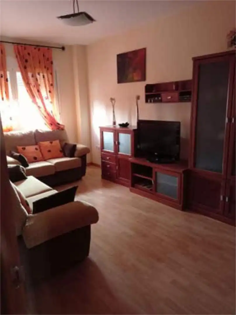 Sala de estar de Piso de alquiler en Hervás con Calefacción y Amueblado