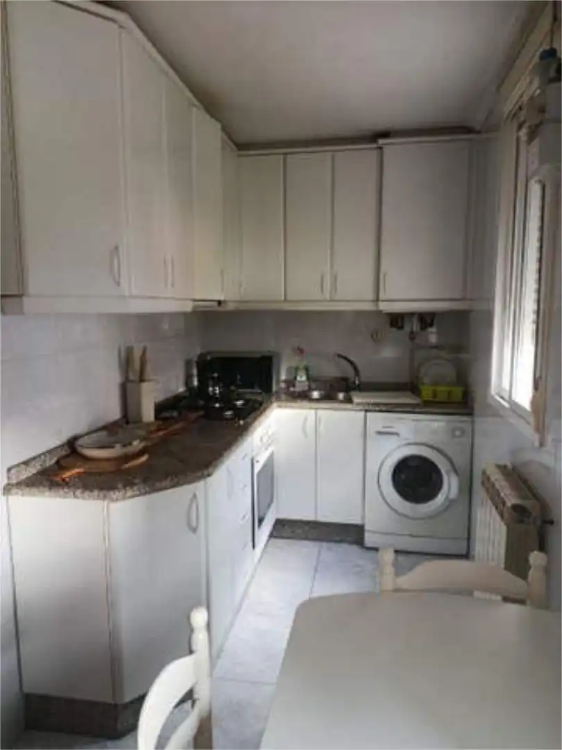Kitchen of Flat for rent in Ourense Capital 