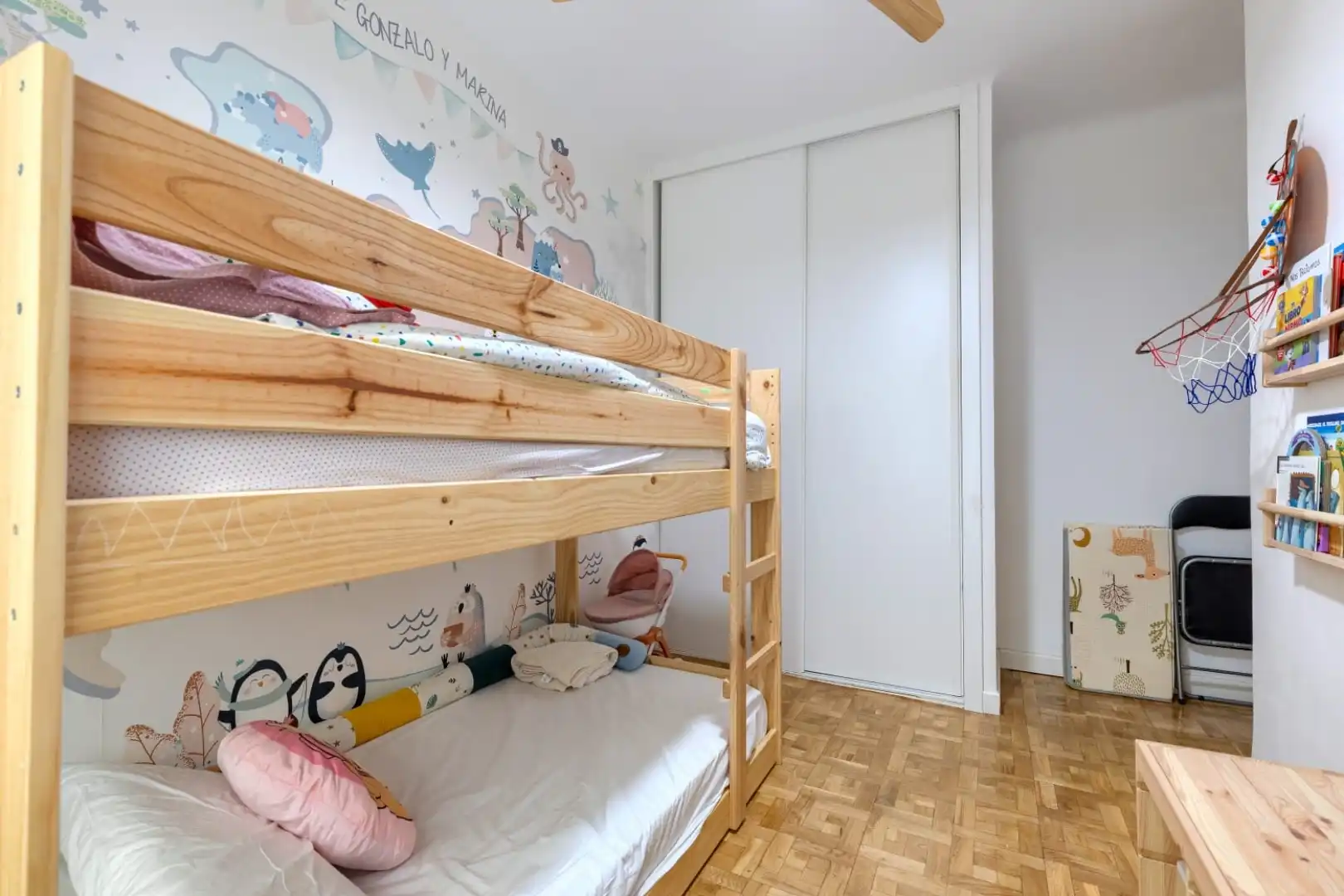Wohnung zum Verkauf in Calle de Eugenio Salazar, 19, Ciudad Jardín Schlafzimmer von Wohnung zum Verkauf in Madrid Capital mit Klimaanlage