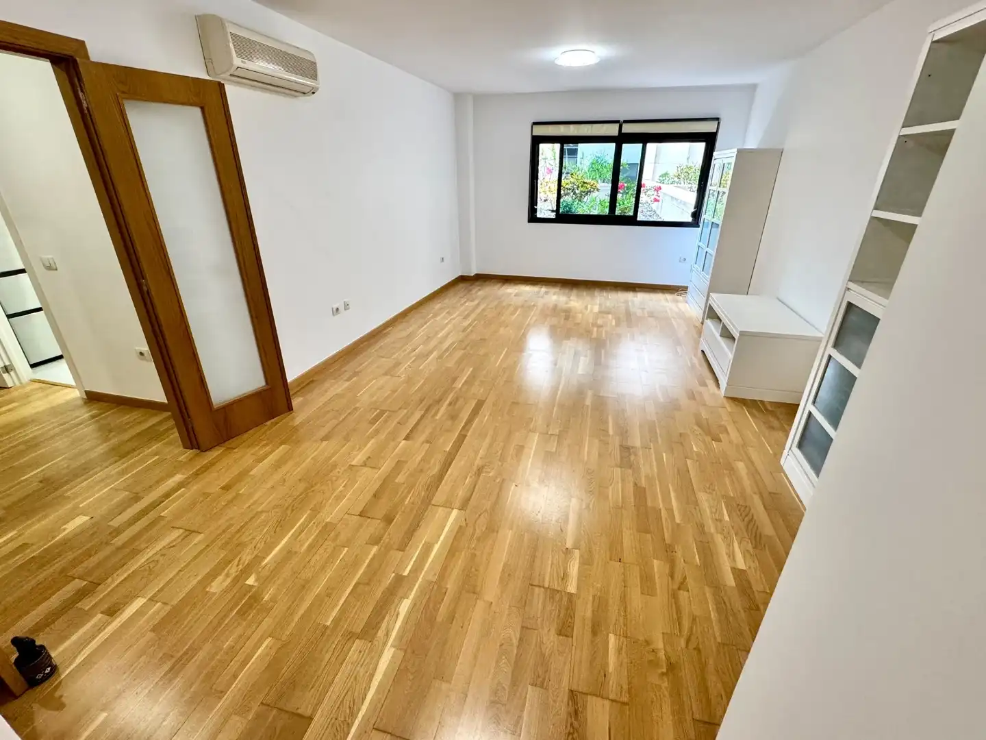 Sala d'estar de Pis en venda en  Santa Cruz de Tenerife Capital amb Aire condicionat i Terrassa