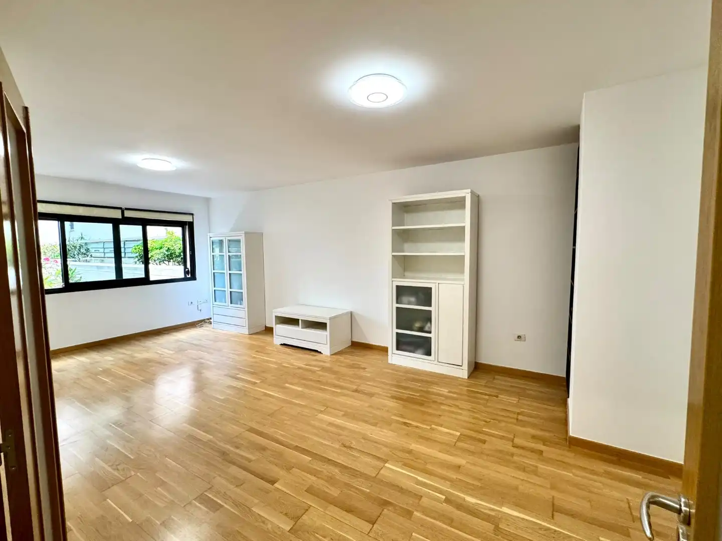 Sala d'estar de Pis en venda en  Santa Cruz de Tenerife Capital amb Aire condicionat i Terrassa